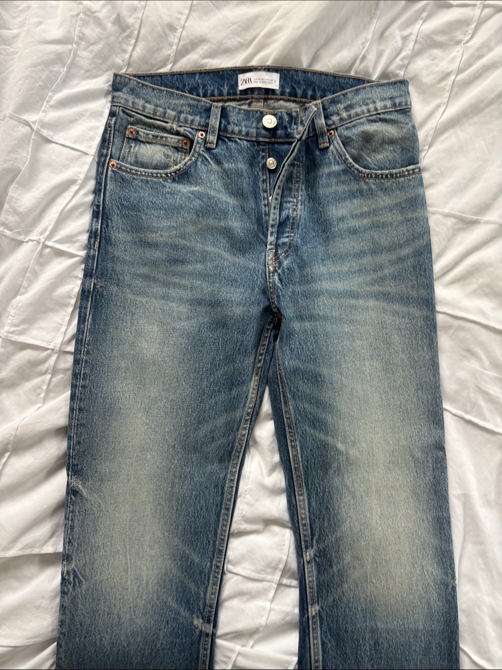 Zara Women’s Washed Blue Straight Jeans